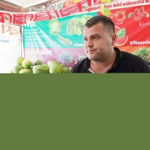 adanada gece bekcisi market ciragini darbetti Zpid2EgH