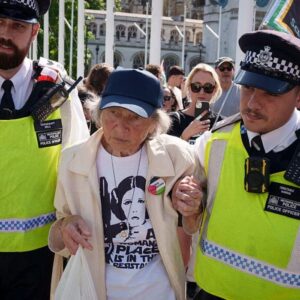 ingilterede 365 filistin yanlisi goz altina alindi B4M4i1Vw