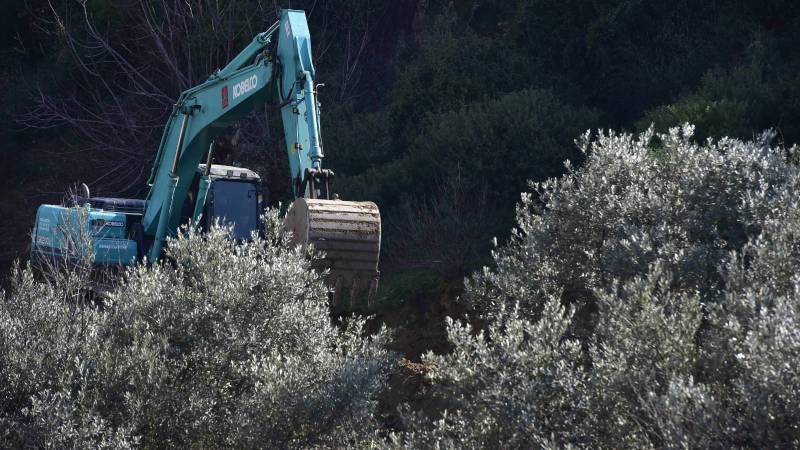 kamulastirma koyluyu vurdu zeytinler tasinacak koylu kiraci olacak RXen2zCi