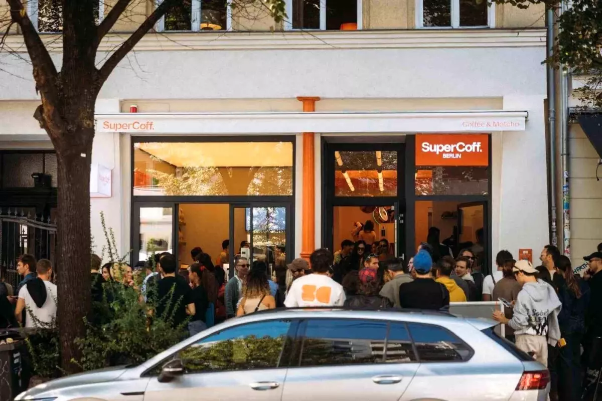 mehmet dincerler berlinde supercoff acti NCaHWOuC