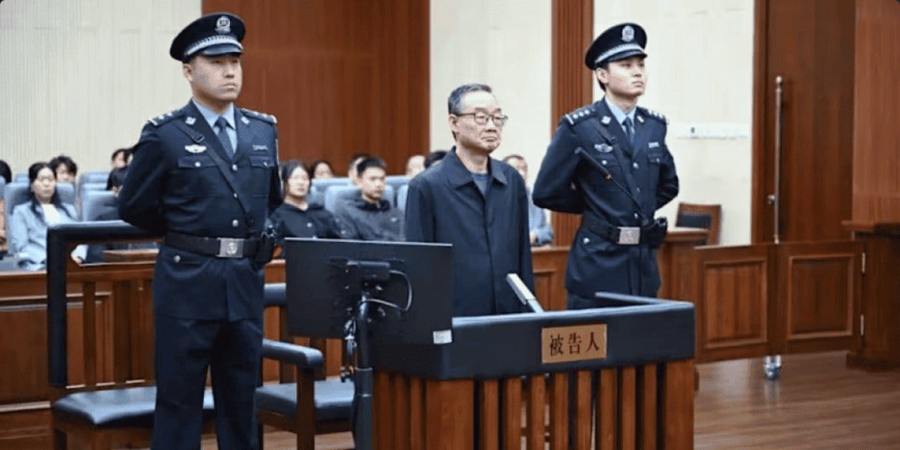 rusvetle suclanan eski bakana idam cezasi ajrwRgYh