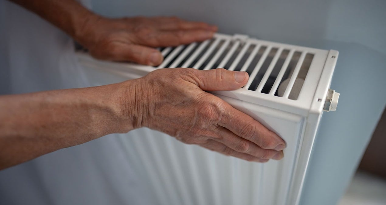 surekli usuyen el ve ayaklar tehlikenin habercisi derhal kontrol edilmeli 7Idcn5da