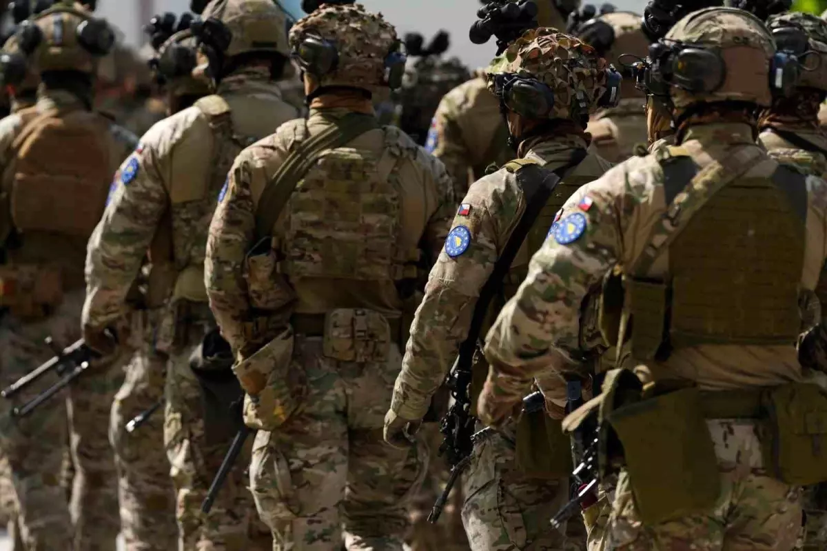 bm guvenlik konseyi euforun gorev suresini 1 yil uzatti Tlznjvxm.jpg