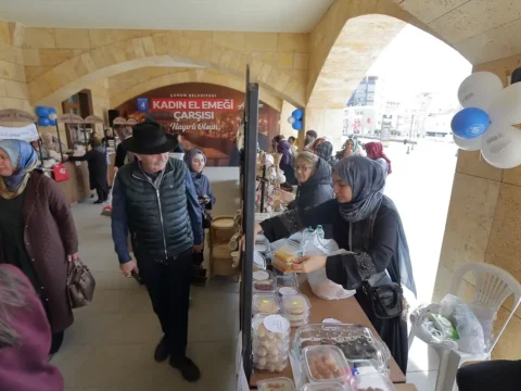 Çorum’da Kadın Emeği Satış Stantları Açıldı