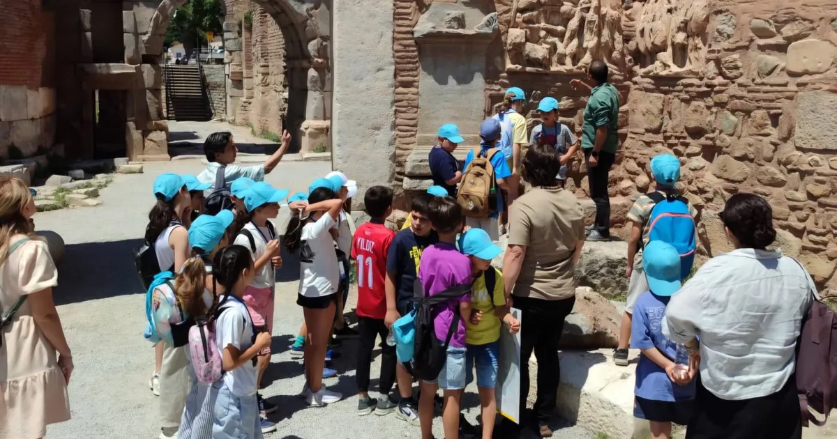 Bursa Nilüfer’de çocuklar bu yaz “Toprağın İzinde” Img