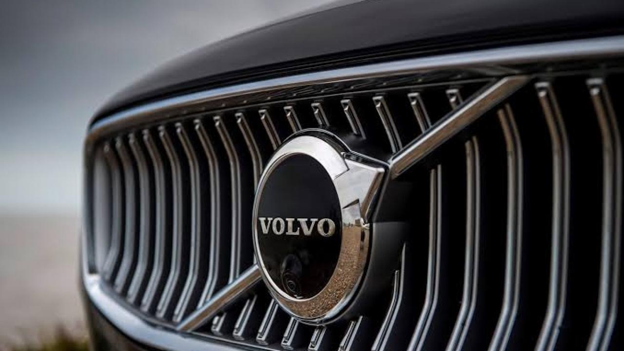 Güvenlik devi Volvo bile pes etti! 64 bin araçta yangın riski: Türkiye’de de satılıyor Img