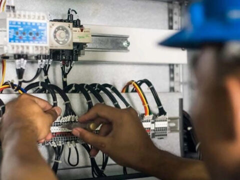 Turkiyenin elektrik verileri aciklandi zirve saati sasirtti uretimde hangi kaynak one cikti 99zpZxPA